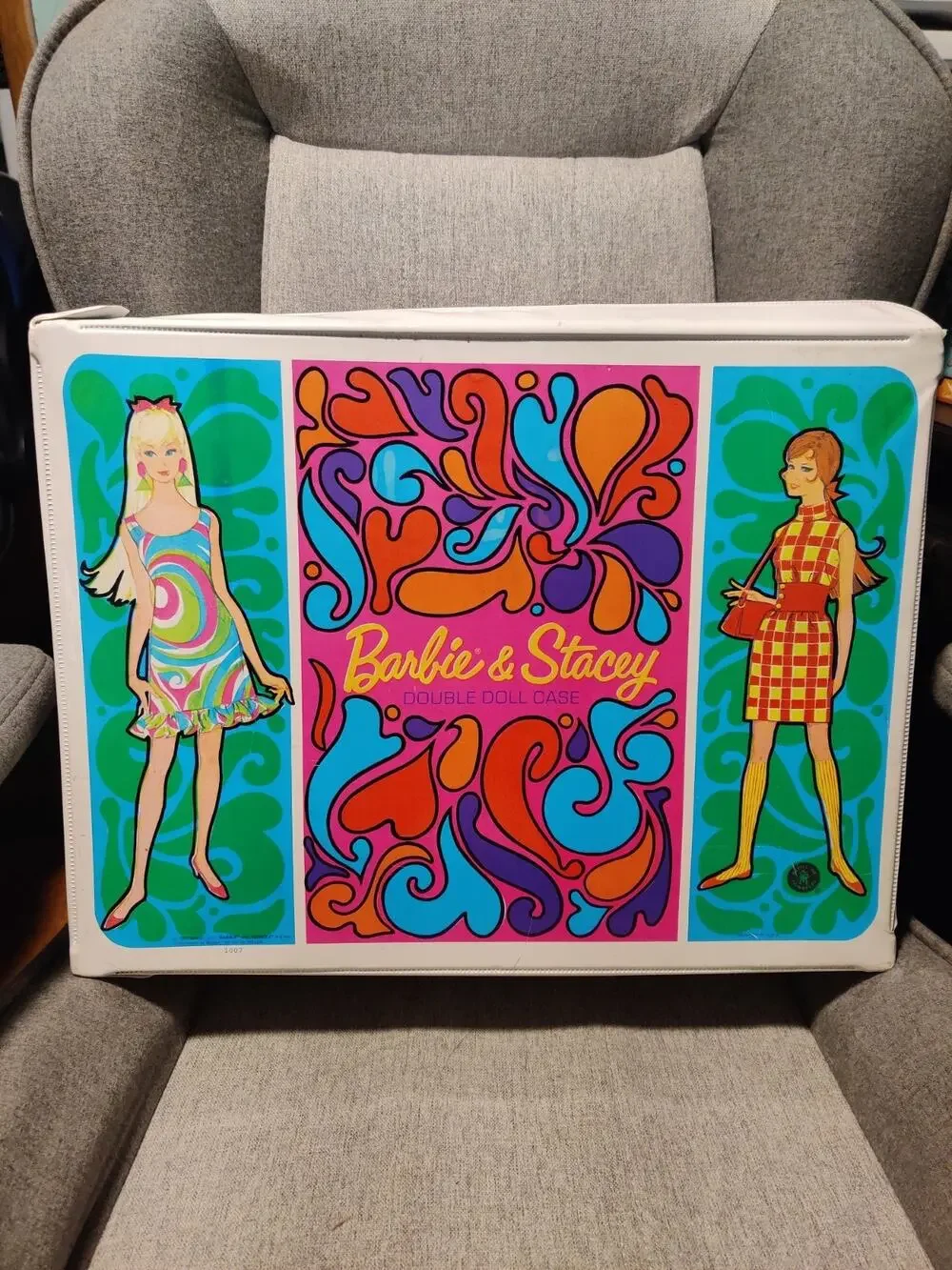 Vintage 1967 Mattel Barbie & Stacey Double Doll Case White Vinyl Storage SD24